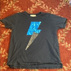 Lightening tee